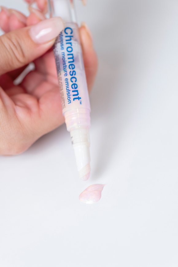 CHROMESCENT Moisture Emulsion 3.85ml