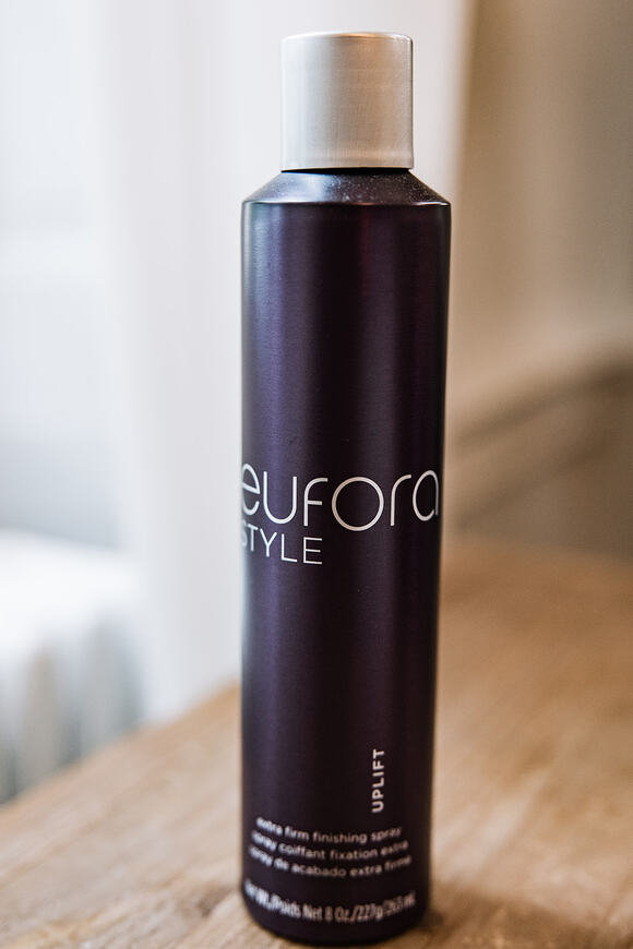Uplift extra firm finishing spray