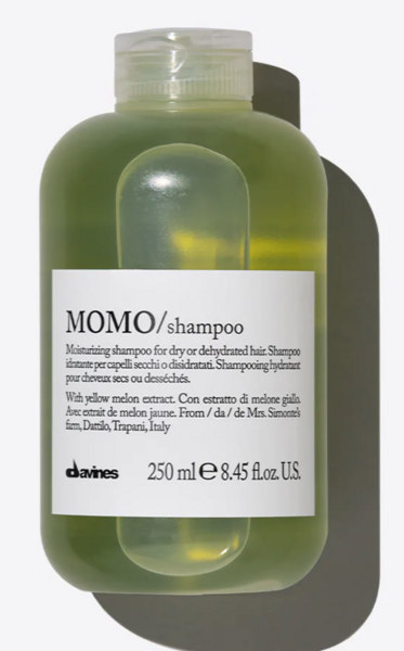 ESSENTIALS / Momo Shampoo