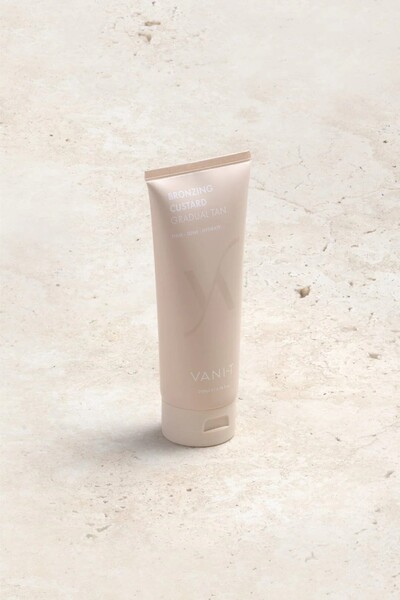Bronzing Custard Gradual Tan