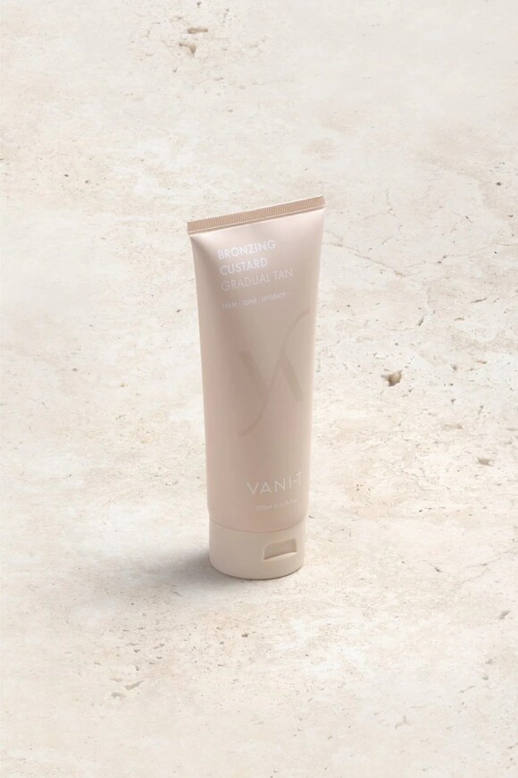 Bronzing Custard Gradual Tan