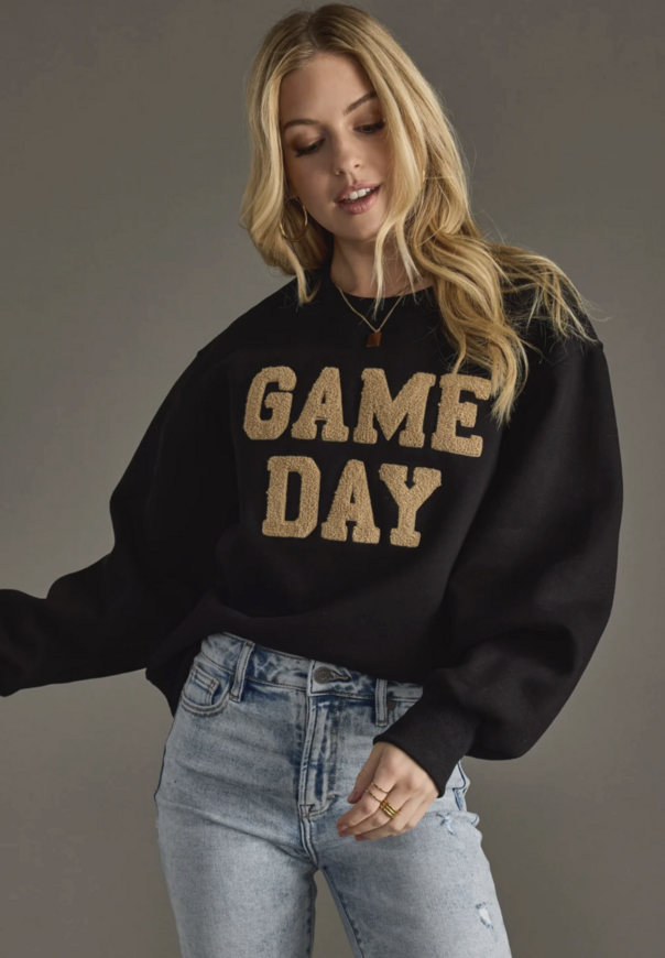 GAME DAY Sweater - Medium