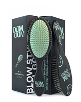 #13 Detangler Brush