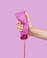 BERRY FRESH Refreshing Oil-Gel Cleanser