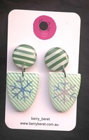 Berry Beret - Green Stripe with Snowflake