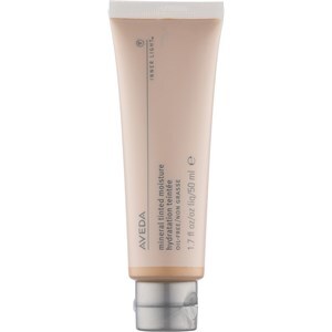 03/Sweet Tea Inner Light Mineral Tinted Moisture