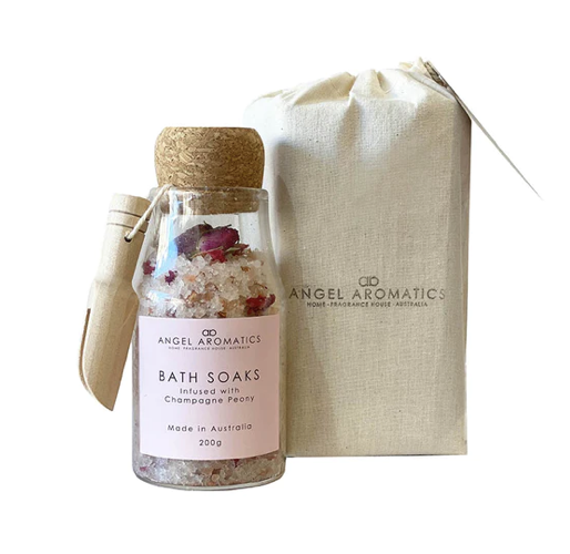 BATH SOAKS INFUSED WITH CHAMPAGNE PEONY
