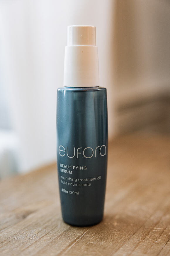 Beautifying Serum Nourishing treatment oil