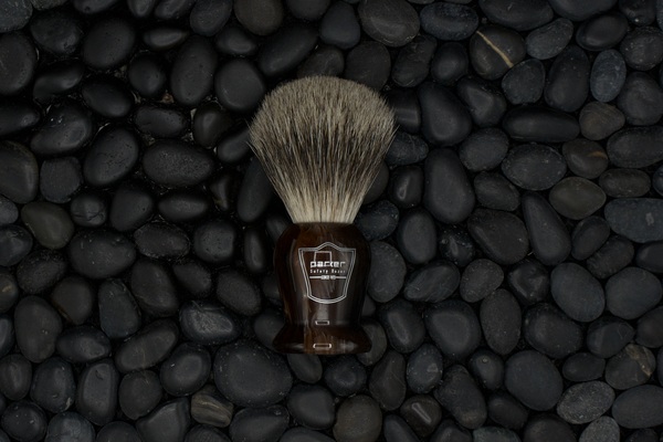 Tortoise Handle Pure Badger Brush