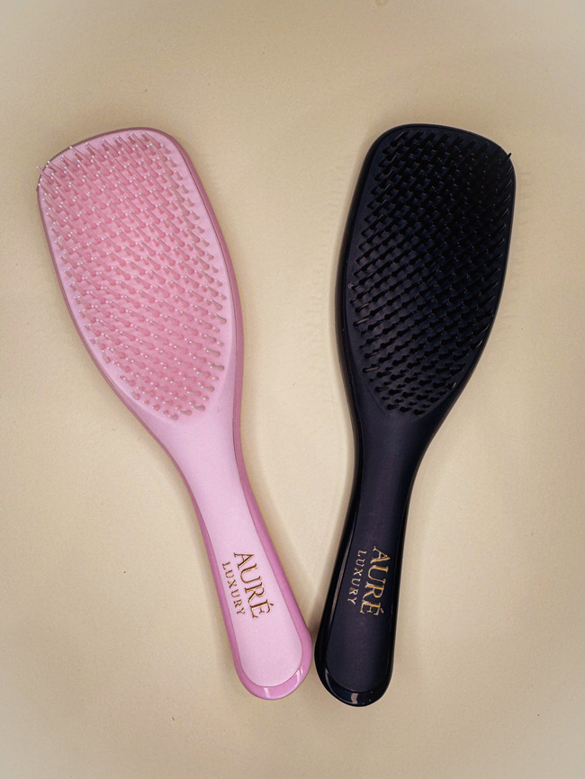 Aurè Luxury Detangle Brush Black