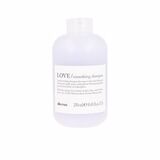 Love Smoothing Shampoo