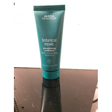 BOTANICAL REPAIR STRENGTHENING CONDITIONER