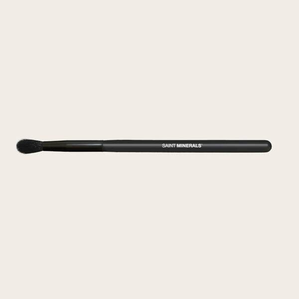 BLENDING CREASE BRUSH