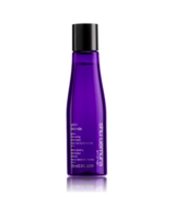 Yubi Blonde Glow Revealing Shampoo Travel