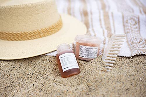 travel SOLU Salt Scrub