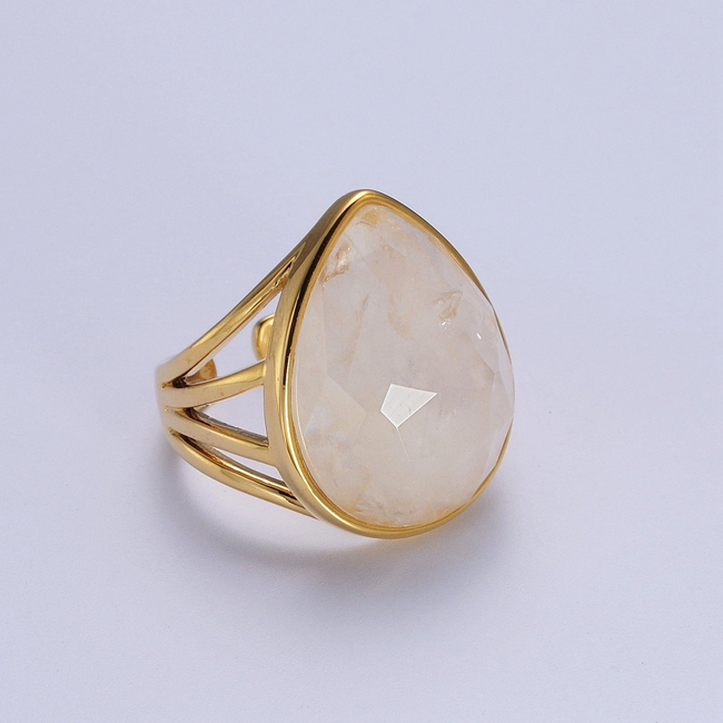 FR AE Teardrop Gemstone Ring-rose Quartz