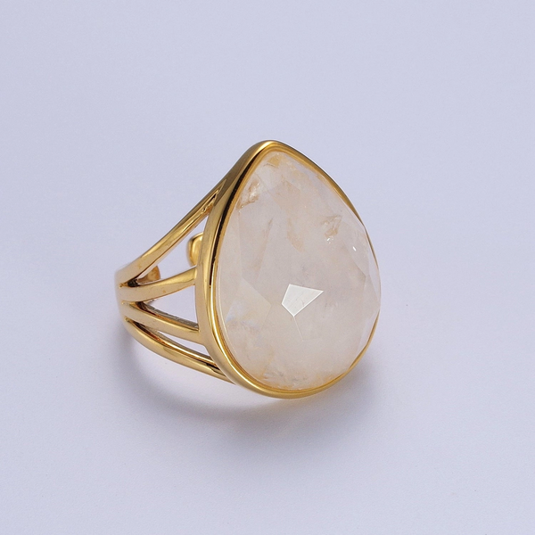 FR AE Teardrop Gemstone Ring-rose Quartz