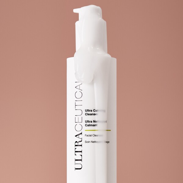 CALM RESTORE - Sensitive Skin Facial Cleanser