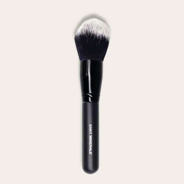 DOMED POWDER BRUSH