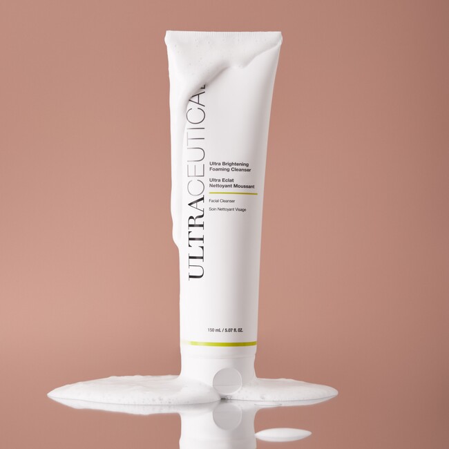 Ultra Brightening Foaming Cleanser