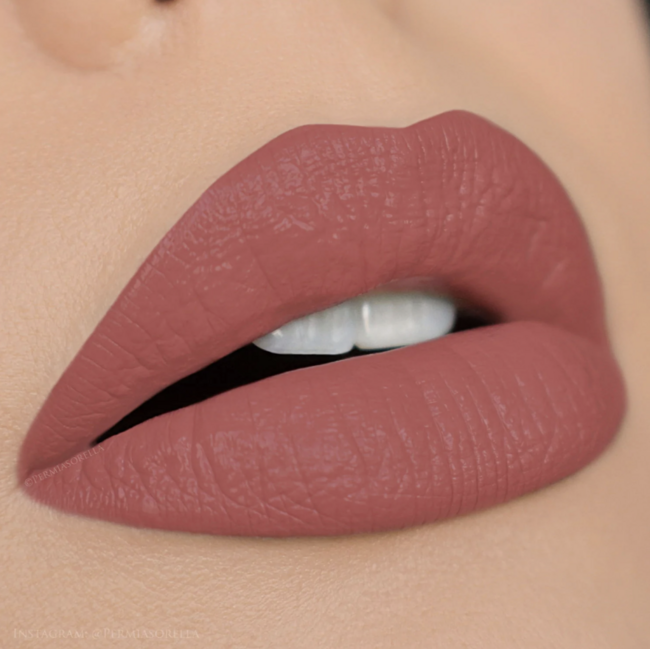 Chic Mineral Creme Lipstick