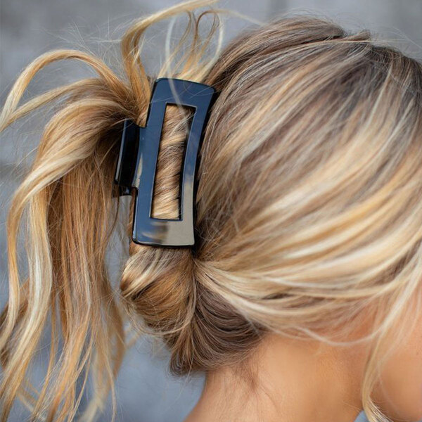 Accity Minimalist Rectangle Claw Clip BLACK