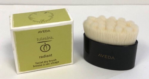 Tulasara Radiant Facial Dry Brush