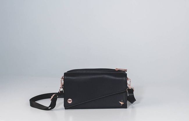40% Off - The V.I.Pouch - Convertible Clutch