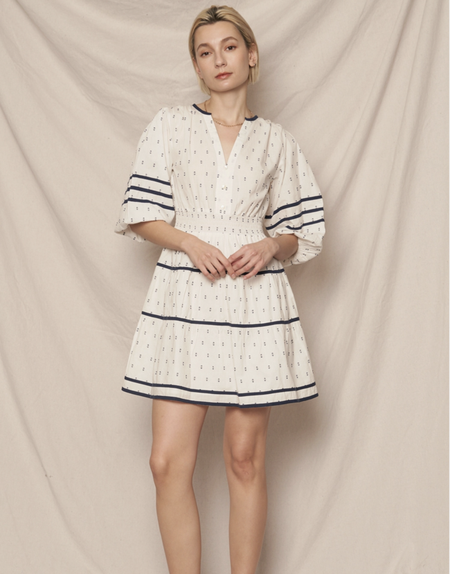 En Crème | SMALL 3/4 Sleeve V-Neck Tiered Mini Dress