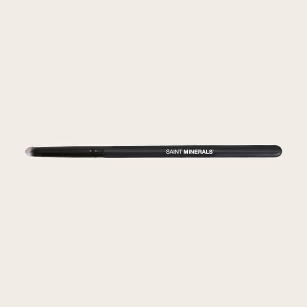 PRECISION SMUDGE BRUSH