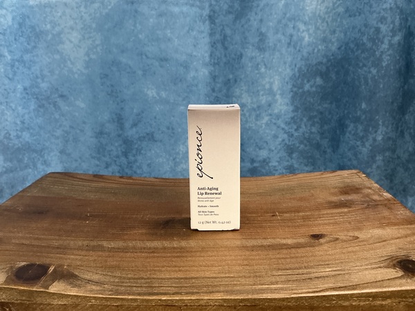 Anti-Aging Lip Renewal