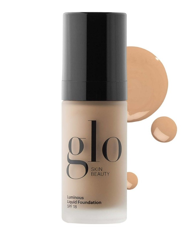 Almond Luminous Liquid Foundation SPF 18