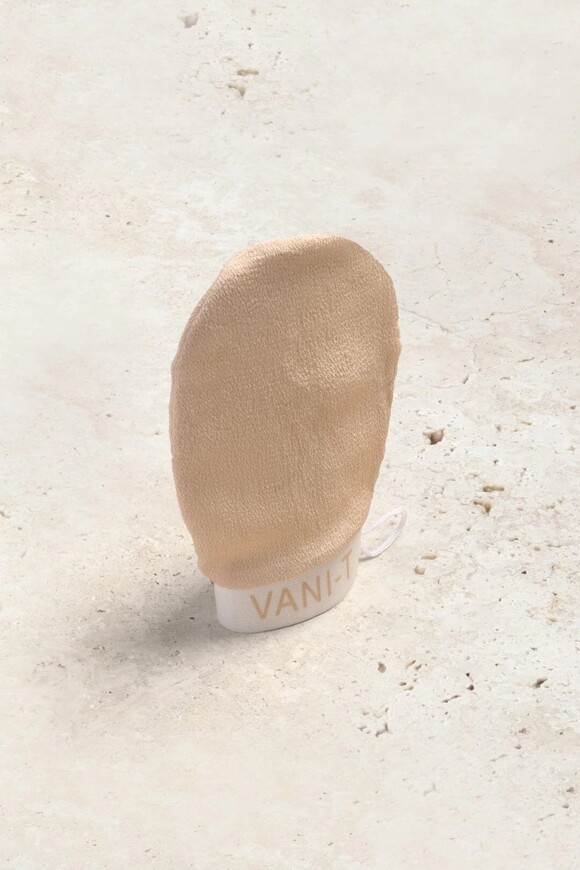 Exfoliating Mitt Tan Remover