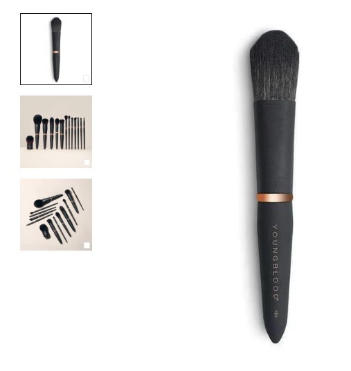 YB4 Foundation Brush