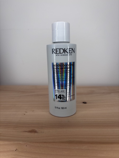 Acidic Bonding Concentrate Intensive Treatment 