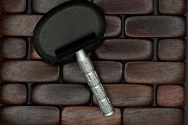 The Goodfellas' smile Syntesi Velvet Aluminum Safety Razor