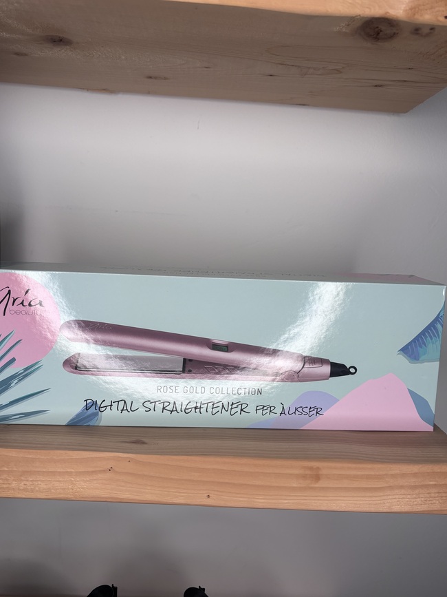 Aria Beauty Rose Gold Collection Digital Straightener 