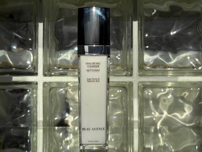 Hyaluronic Cleanser
